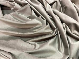 Velours de polyester beige taupe
