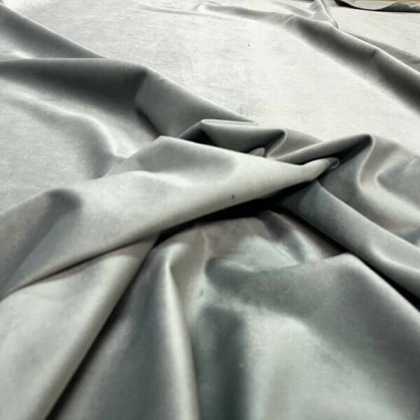 23m Velours de polyester gris clair