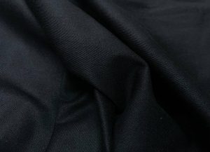 18.5m Gabardine coton lycra noire