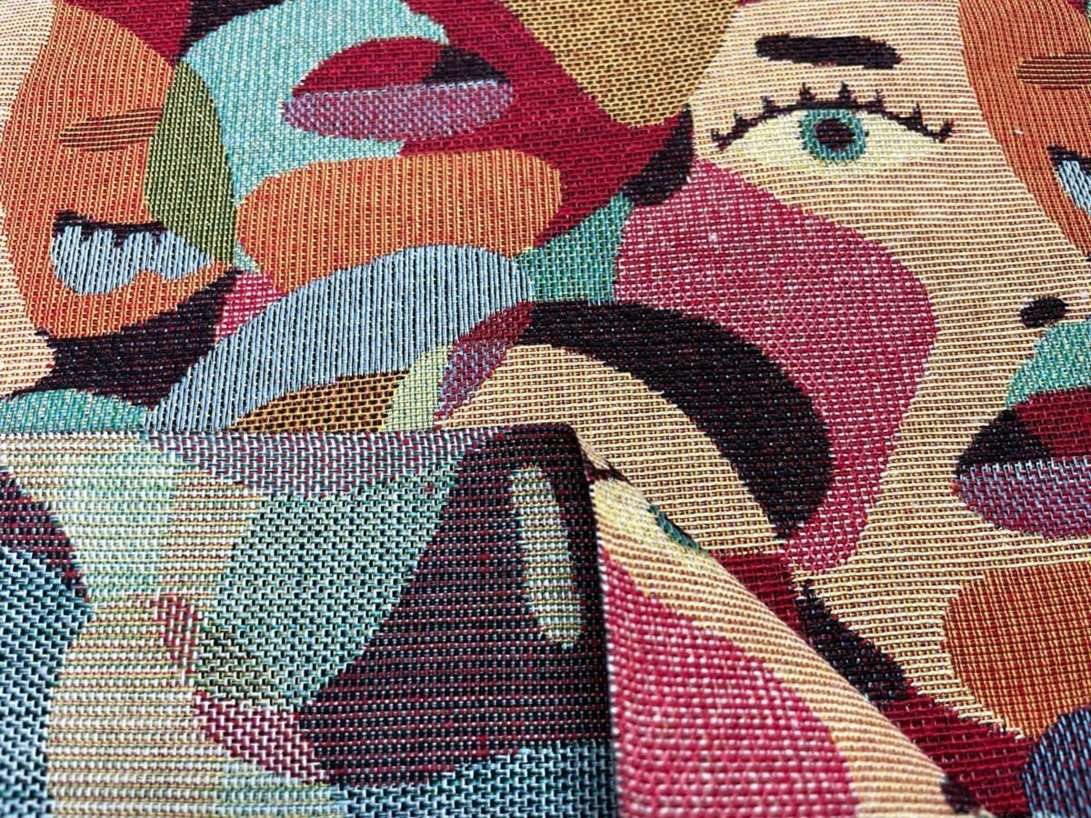 Jacquard Ameublement motif Picasso