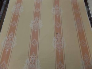 Jacquard beige a rayures saumon
