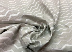 Jacquard chevron gris foncé 1.45 l