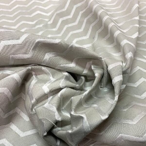 Jacquard chevron gris foncé