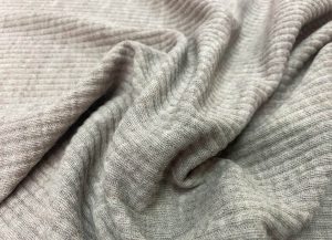Maille laine à cotes beige chiné