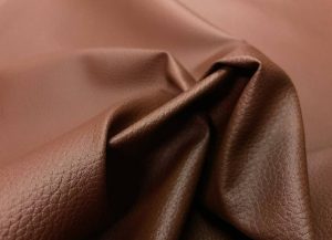 simili cuir marron en 1.45L