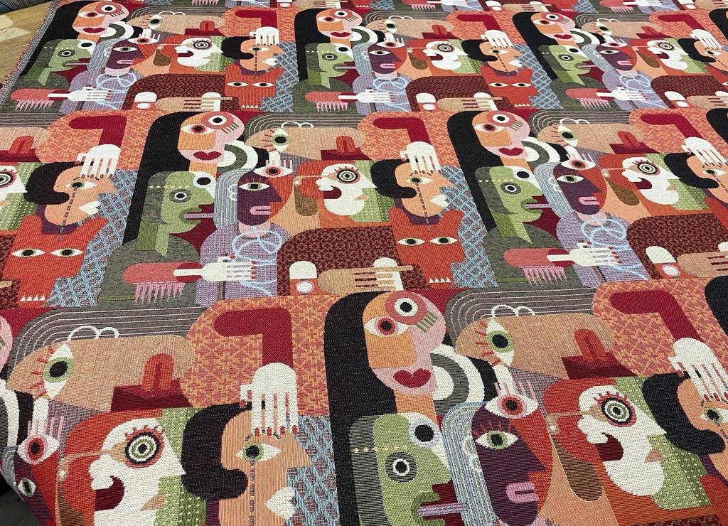 Jacquard ameublement motif Picasso