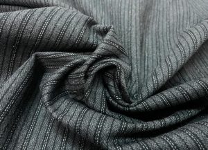 COUPON 1.3m Lainage gris rayé en 1.50m de large