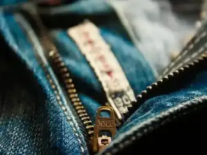 Le Jean-De son Histoire à ses Multiples Usages