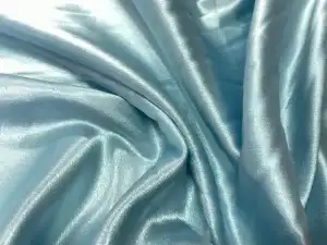 Crêpe satin bleu pâle stretch en 1.50L