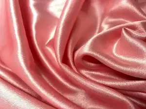 Crêpe satin rose stretch en 1.50L