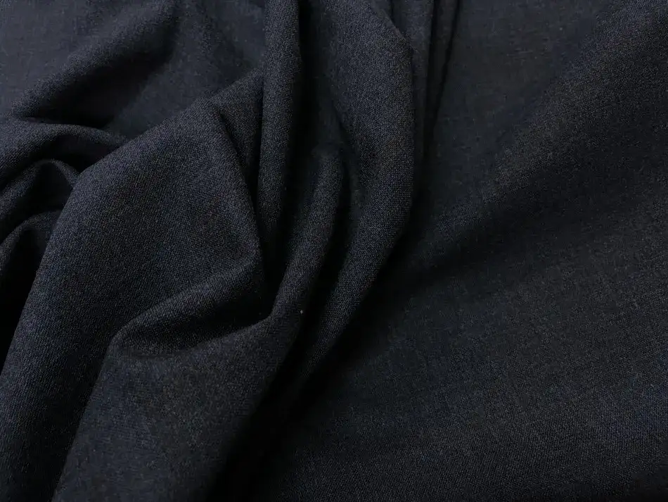 Tissu tergal gris faux uni pour veste couture moderne et pantalon tailleur
