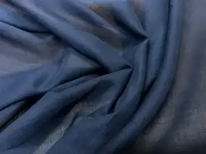Voile en coton bleu foncé en 1.45L