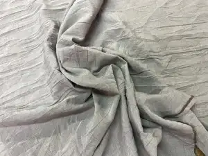 COUPON 1.7m coton mélangé froissé taupe en 1.45L