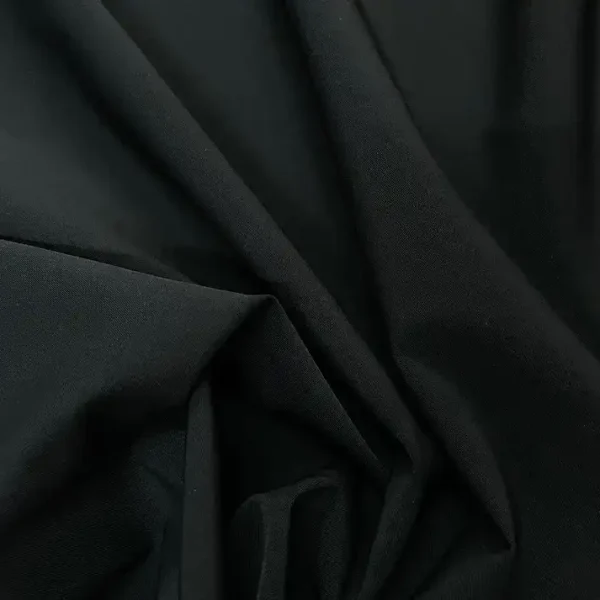 Sergé noir bi-stretch en 1.35L