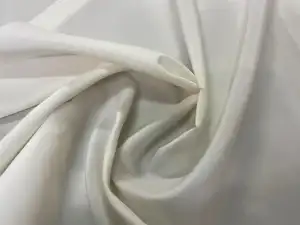 Soie blanc cassé en 1.45L