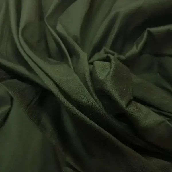 COUPON 0.80m Soie sauvage verte foncée en 1.35L - Tissus Déco Couture