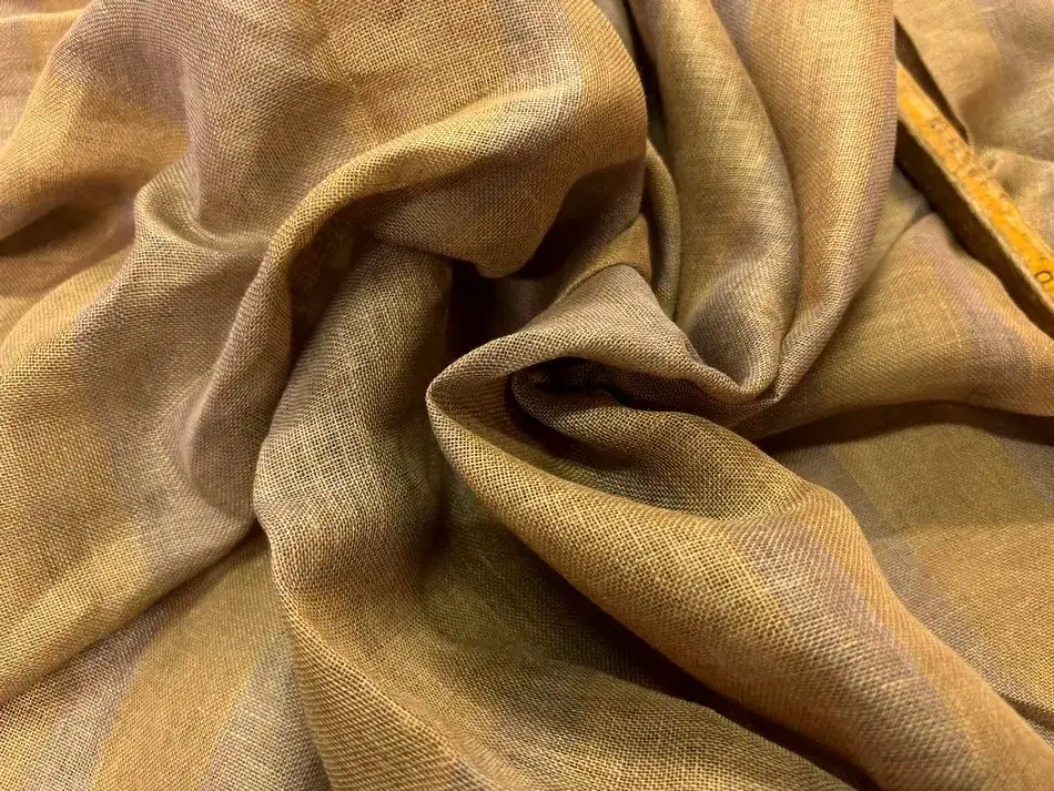 Voile de lin rayé pour rideaux