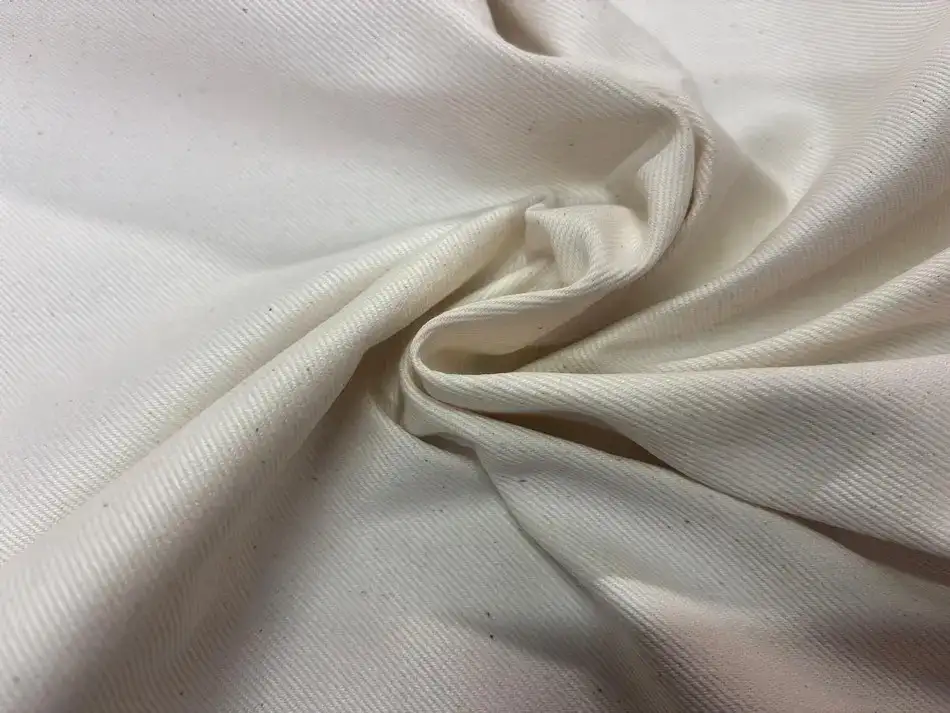 Gabardine coton blanc cassé