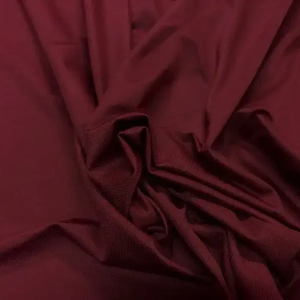 Lycra satiné bordeaux en 1.60L