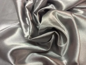 Crêpe satin gris stretch en 1.50L