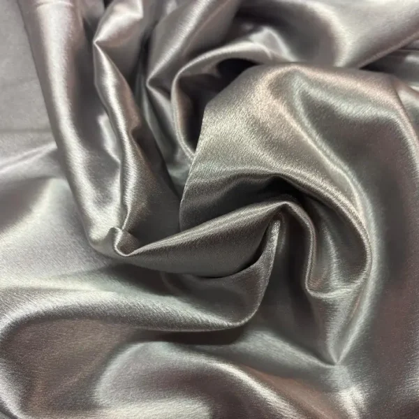 Crêpe satin gris stretch en 1.50L