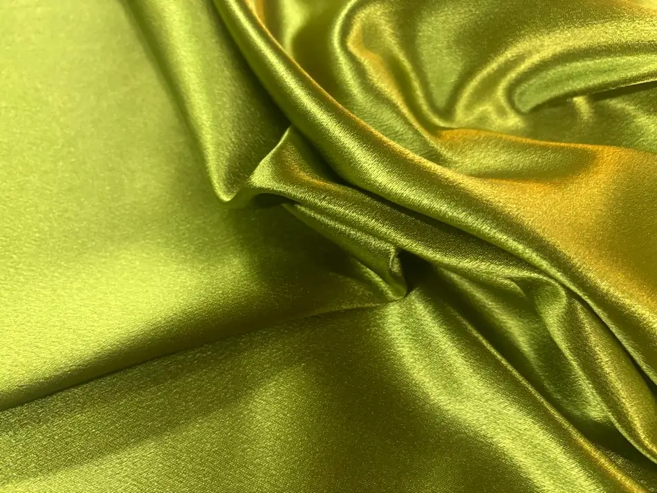 Crêpe satin vert olive stretch en 1.50L