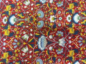 Coton imprimé floral vintage fond rouge en 1.50L
