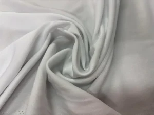 Gabardine de viscose blanc en 1.50L