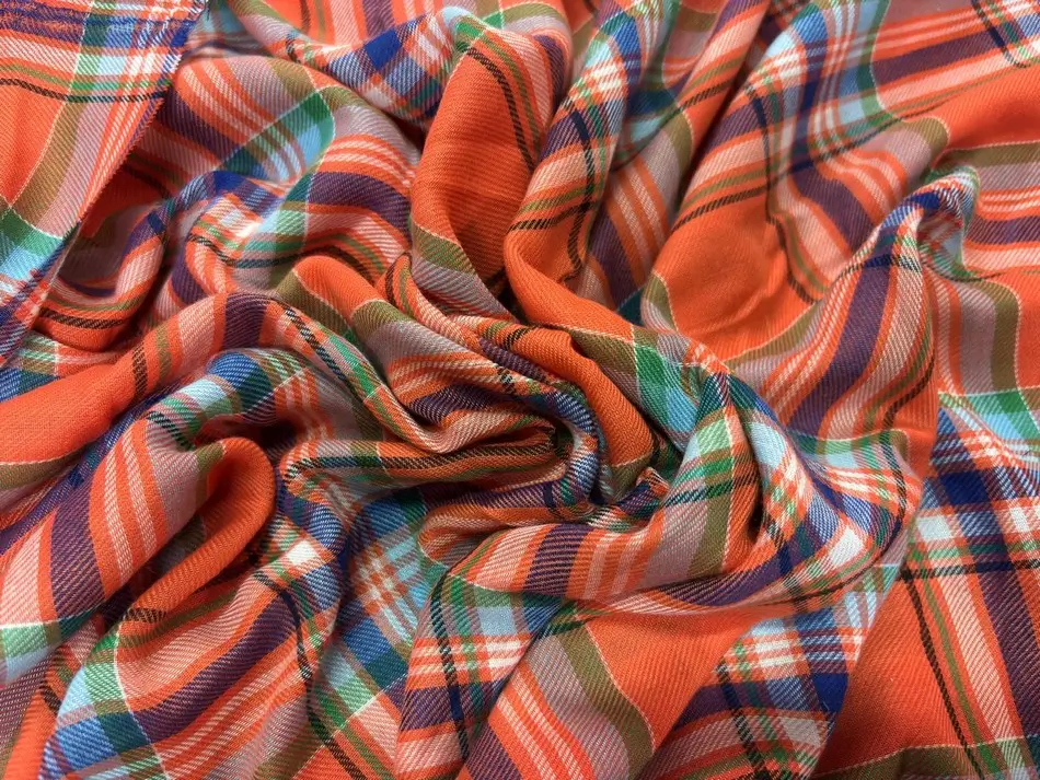Tartan fin orange et bleu en 1.40L