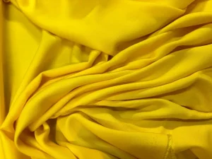 Gabardine de viscose jaune en 1.50L